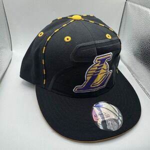 Los Angeles Lakers Black & Yellow Fitted Hat Size 7 1/2 NBA Licensed Cap By UNK